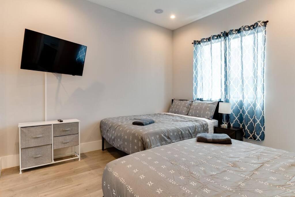 Modern 4 Bedroom Charmer W/ Rooftop Deck #2 Los Ángeles